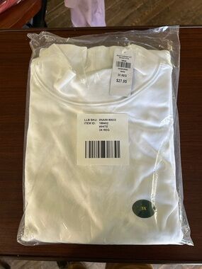 NWT L.L. Bean women’s 3X white mock turtleneck, 100% cotton, cuffed sleeves.